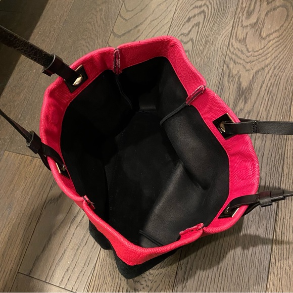 Furla black and hot pink bag - Picture 3 of 5